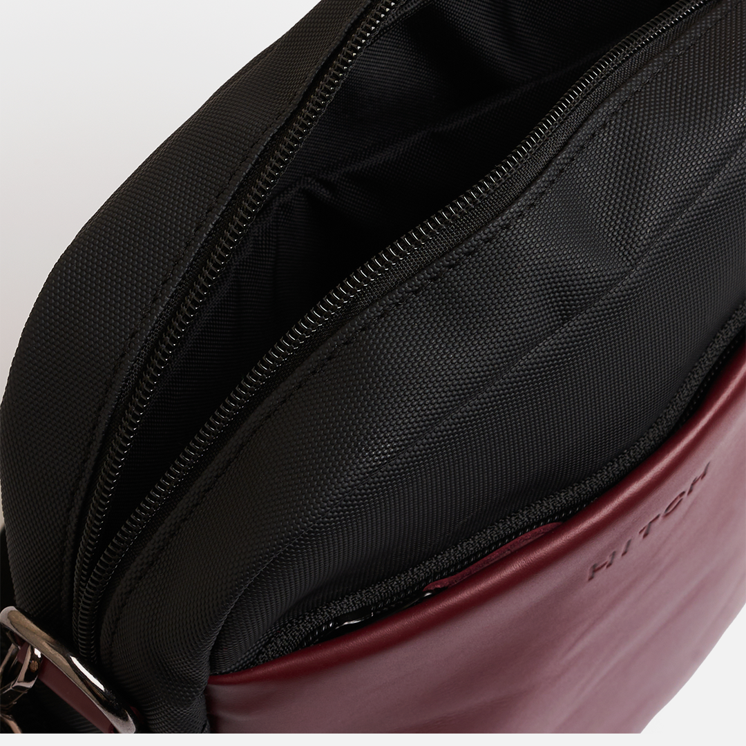 Courier - Crossbody Bag - Burgundy