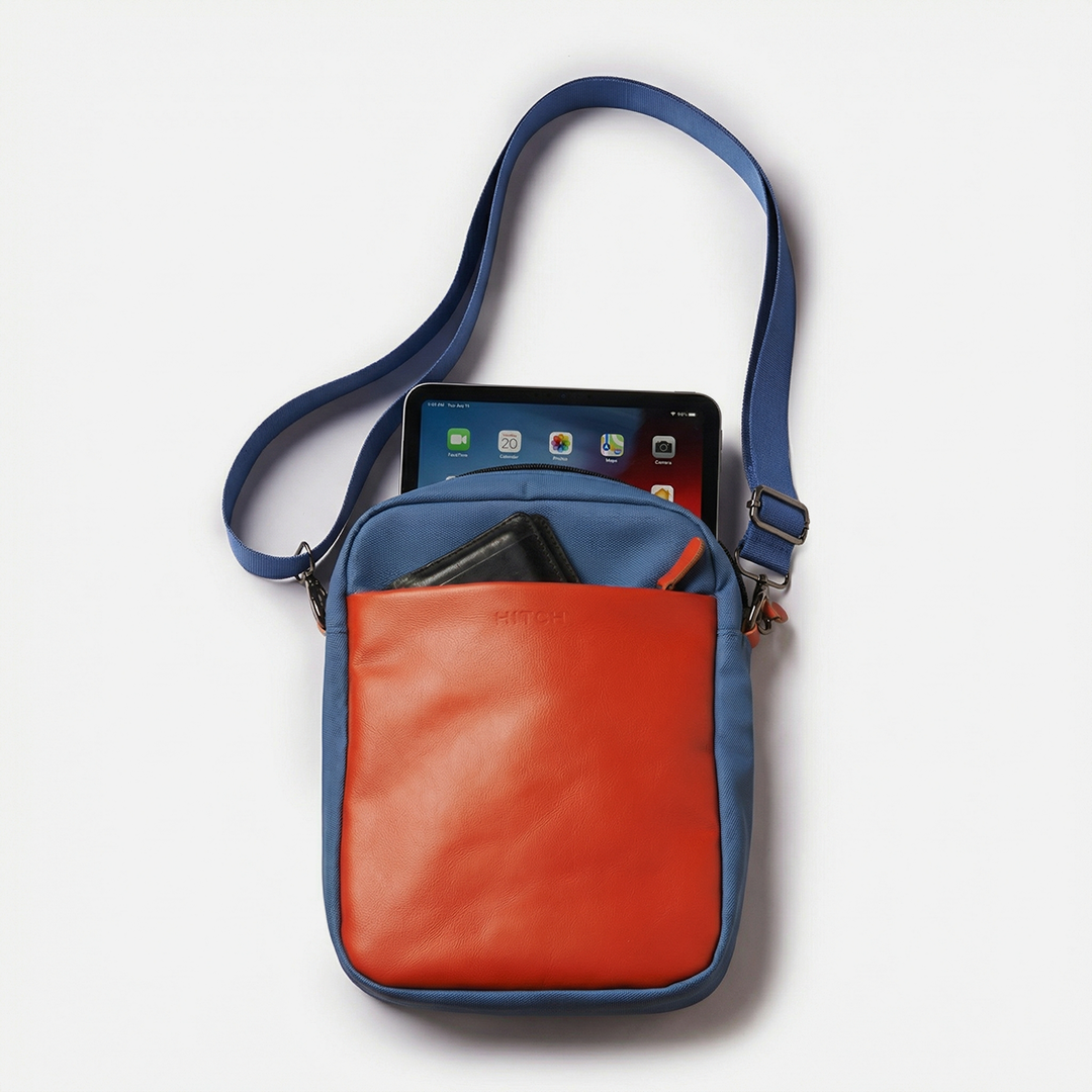 Courier - Crossbody Bag - Navy/Orange