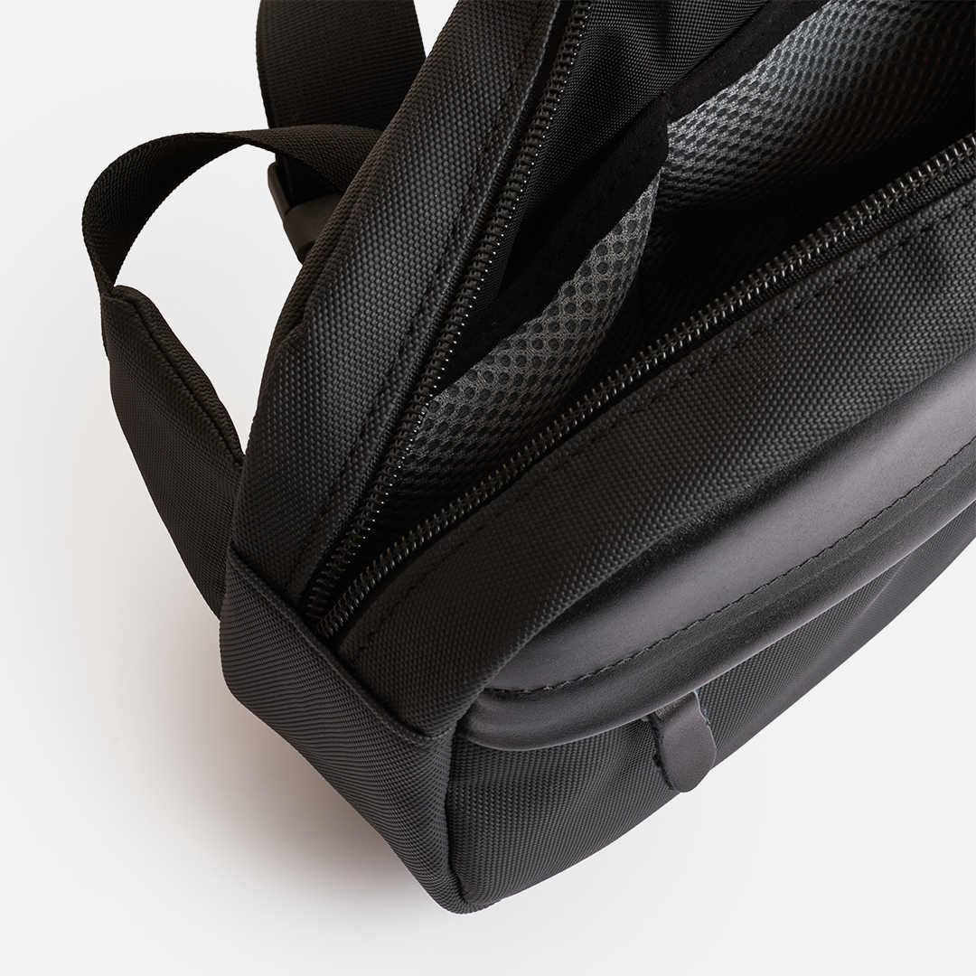 Urban Crossbody - Fanny Pack 2.0 - Black