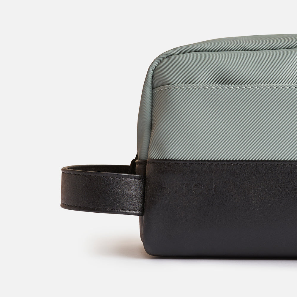 Pack — Compact Kit Bag - Soft teal/Black